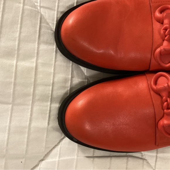 Camper Women's Red Mules - Picture 6 of 10